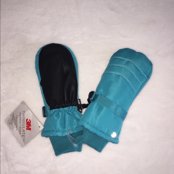 Thinsulate Accessories - Women’s thinsulate mittens
